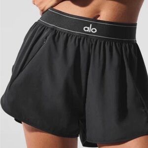 Alo match point shorts brand new